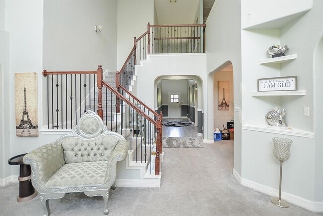 property at 6638 Miller Shadow Ln