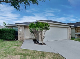 9926 Sun Ml in San Antonio, TX - Building Photo