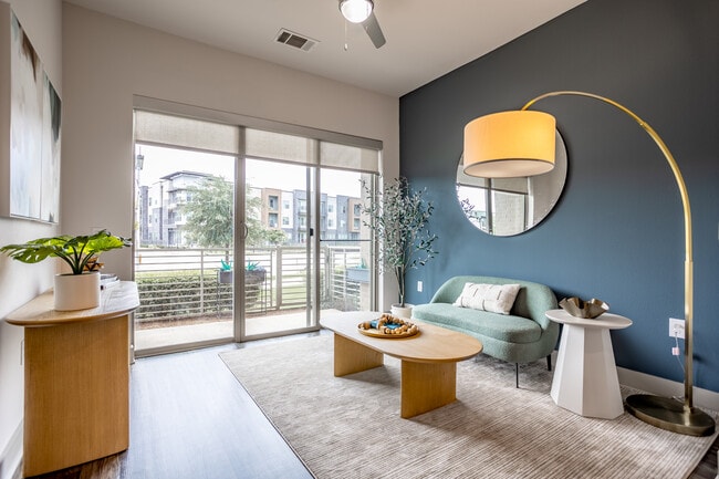 Aspen at Mercer Crossing in Farmers Branch, TX - Building Photo - Interior Photo