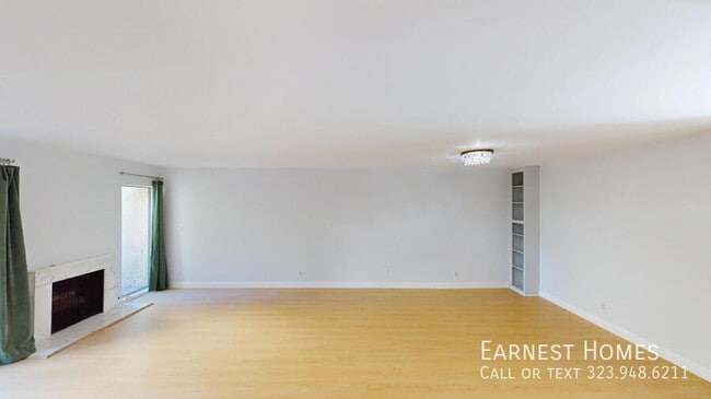 5115 Kester Ave in Los Angeles, CA - Building Photo - Building Photo