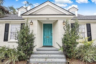 725 E 53rd St in Savannah, GA - Building Photo - Building Photo