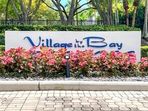 3105 NE 184th St in Aventura, FL - Building Photo - Building Photo