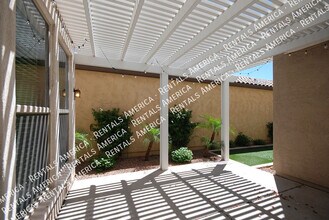 8959 W Northview Ave in Glendale, AZ - Building Photo - Building Photo