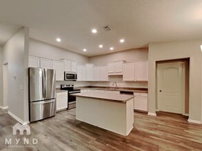 6541 Sandlers Preserve Dr in Jacksonville, FL - Building Photo - Building Photo