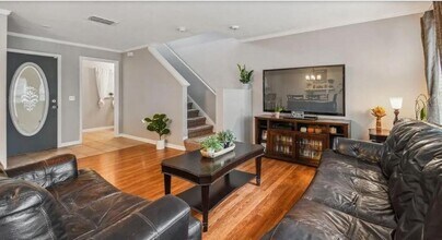 2403 Hassonite St in Kissimmee, FL - Building Photo - Building Photo