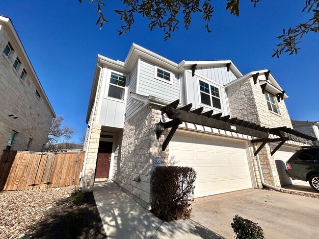 property at 2228 Rocoso Trl