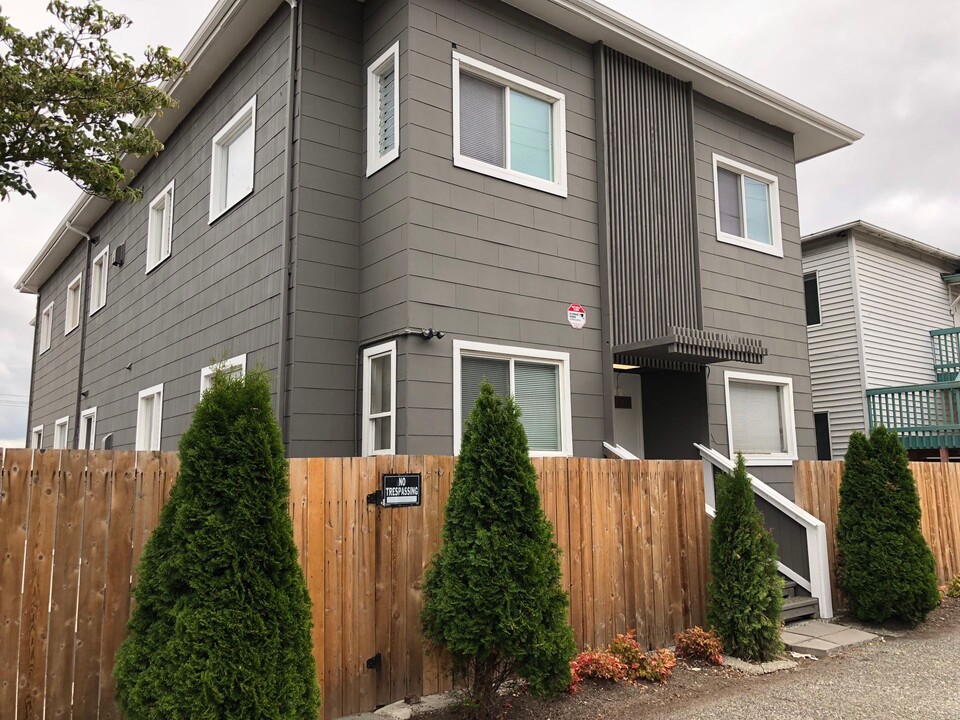 Hilltop Apartments in Tacoma, WA - Foto de edificio