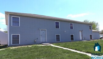 2608 Q St in Lincoln, NE - Building Photo