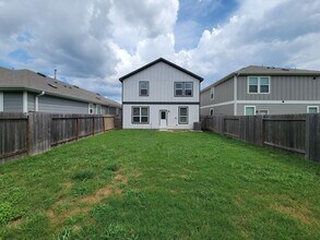 16230 Dutton Clover Dr in Houston, TX - Building Photo - Building Photo