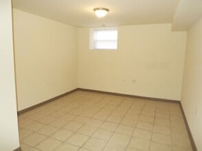 1366 N Hamlin Ave, Unit 1 in Chicago, IL - Foto de edificio - Building Photo