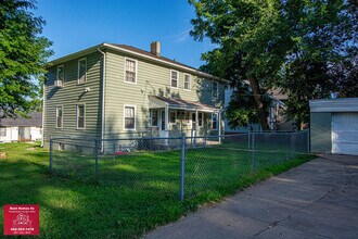 1422 N 38th St in Omaha, NE - Building Photo - Building Photo