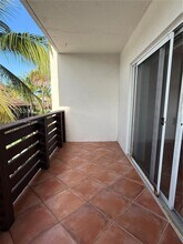 7477 SW 82nd St in Miami, FL - Building Photo - Building Photo
