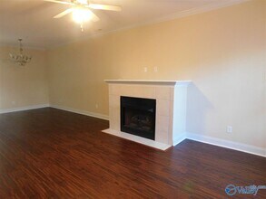 446 Shamrock Dr in Madison, AL - Foto de edificio - Building Photo