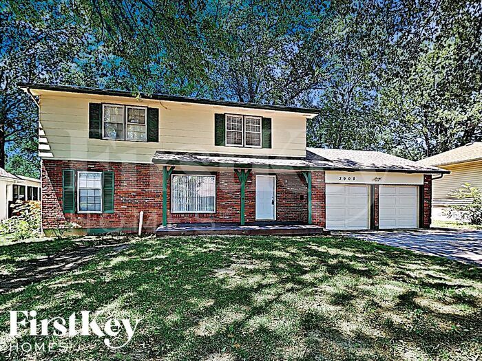 3908 S Summit Ridge Dr in Independence, MO - Building Photo