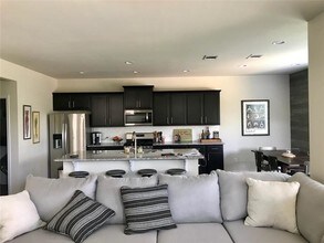 3651 Sandy Brook Dr-Unit -#304 in Round Rock, TX - Building Photo - Building Photo