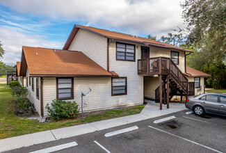 Breezeway Villas Apartments in Pinellas Park, FL - Building Photo - Primary Photo