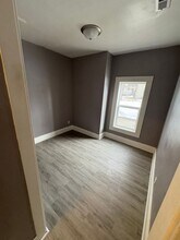 1009 South St in Waterloo, IA - Building Photo - Building Photo