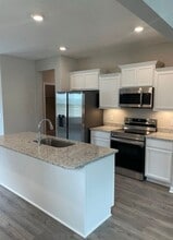 737 Rex Dr in Spring Hill, TN - Building Photo - Building Photo