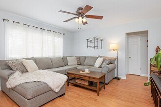 3127 Thunder Dr in Oceanside, CA - Building Photo - Building Photo