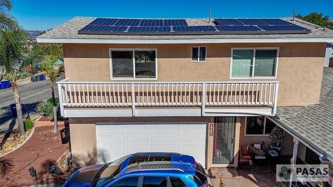 property at 8639 Via Del Luz