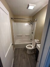 1211 Higley St in Toledo, OH - Building Photo - Building Photo