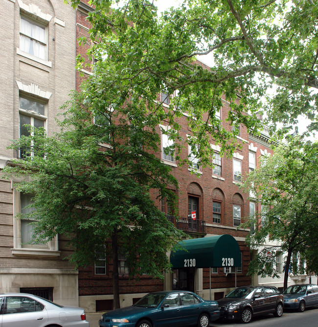 2130 LOCUST STREET in Philadelphia, PA - Foto de edificio - Building Photo