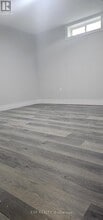 370 Greenbrook Dr in Kitchener, ON - Building Photo - Building Photo