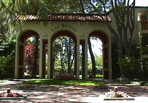 1730 Halford Ave in Santa Clara, CA - Building Photo