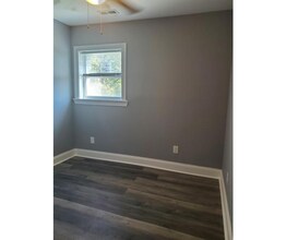 1607 Division St in Baltimore, MD - Foto de edificio - Building Photo