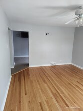 8939 Bronx Ave in Skokie, IL - Building Photo - Building Photo