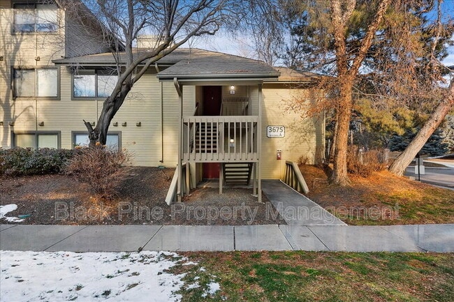 property at 3675 S Gekeler Ln