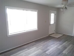 1821 12th Ave N in St. Petersburg, FL - Building Photo - Building Photo