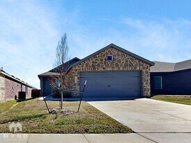 2049 Belgian Dr in Aubrey, TX - Building Photo