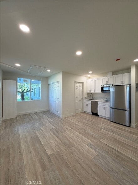 property at 27533 Pasatiempo