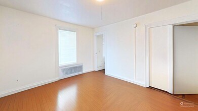 10 Walnut St in Burlington, VT - Building Photo - Building Photo