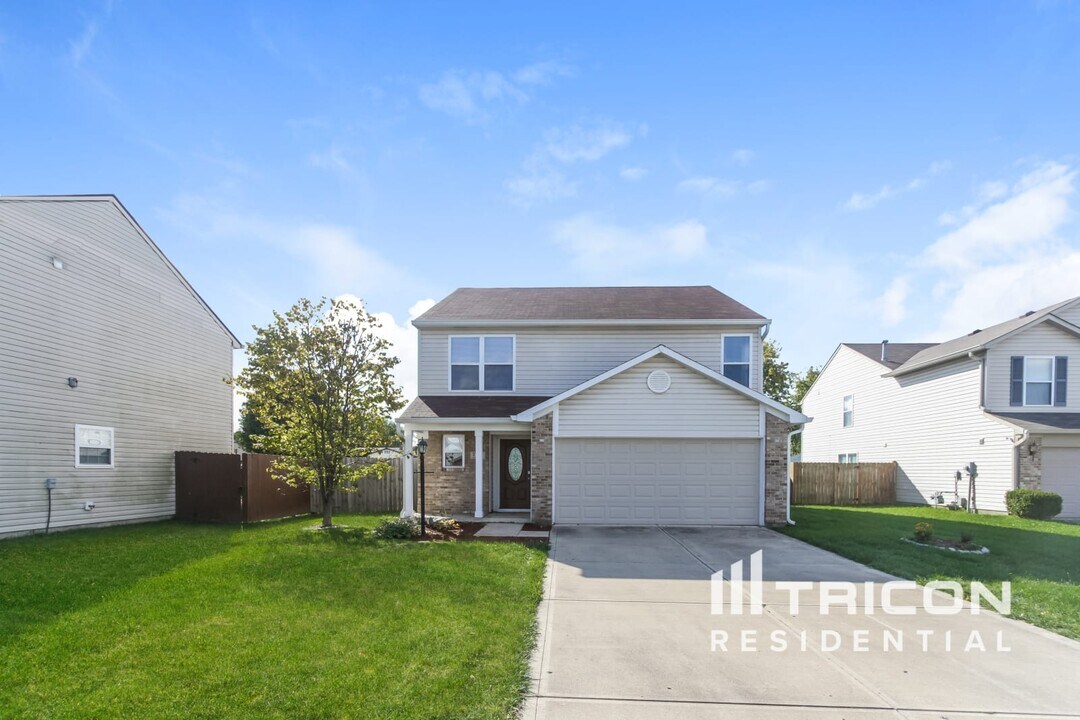 3254 Blue Ash Ln in Indianapolis, IN - Building Photo