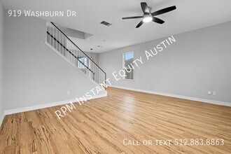 919 Washburn Dr in Leander, TX - Foto de edificio - Building Photo
