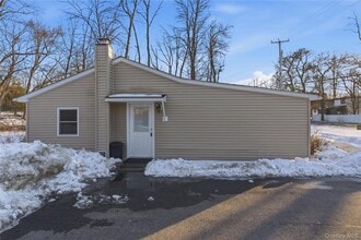 1614 NY-9G in Hyde Park, NY - Building Photo - Building Photo
