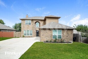 3313 Anysa Ln in Denton, TX - Building Photo