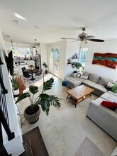 1145 Shady Ln in Austin, TX - Building Photo - Building Photo