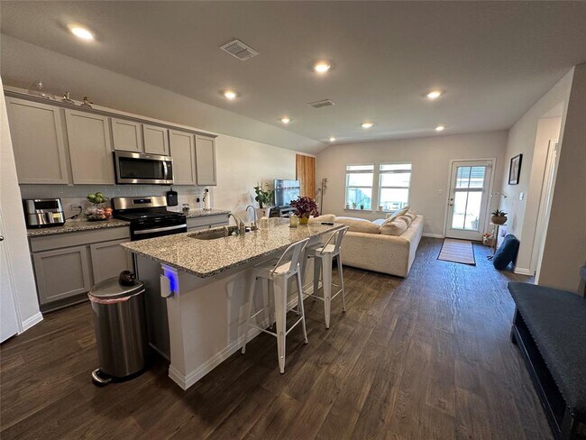 20804 Andrew Raley Rd in Manor, TX - Building Photo - Building Photo