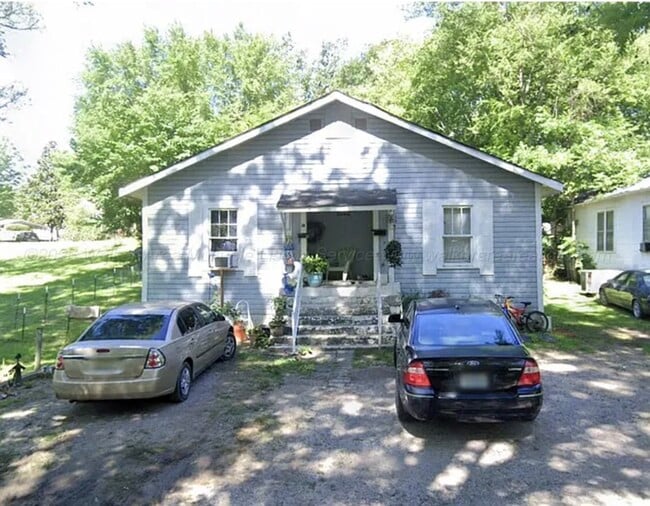 1304 5th Ave S, Unit APT A