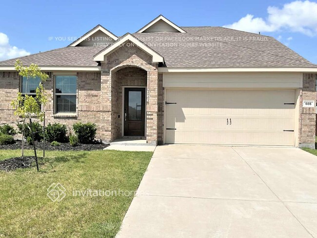 property at 605 Fitzroy Ln