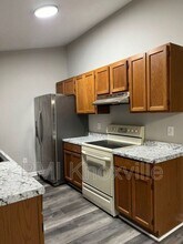 2623 Crestpark Rd in Knoxville, TN - Building Photo - Building Photo