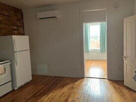 319 N Main St, Unit 319 A in Lawrenceville, VA - Building Photo