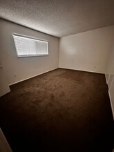 3609 Sampson Ct in Bakersfield, CA - Building Photo - Building Photo