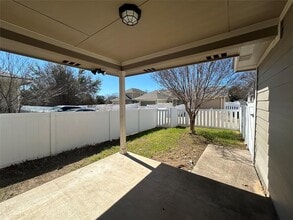 1802 Honey Creek Ln in Cedar Park, TX - Foto de edificio - Building Photo