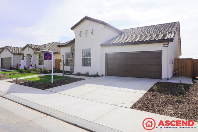 9313 Willow Ter Dr in Shafter, CA - Building Photo - Building Photo
