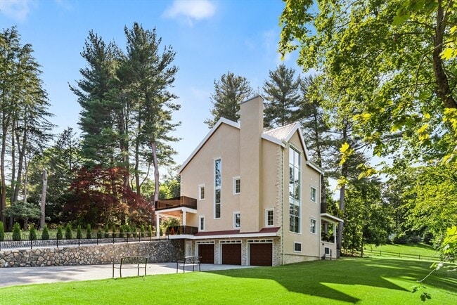 property at 58 Chestnut St