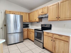 1419 Russell Ave in Orlando, FL - Building Photo - Building Photo